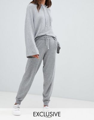 Micha Lounge luxe joggers in cashmere blend