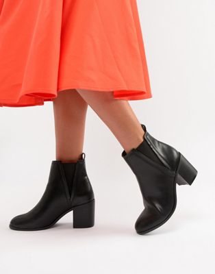 DESIGN Reside heeled ankle chelsea boots