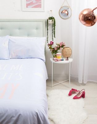 New Look Wake Me Up When It's Friday Double Bedding Set