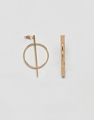 DESIGN earrings with sleek bar and open circle design in gold