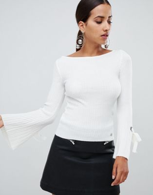 Lipsy ribbed long sleeve top with flare sleeve