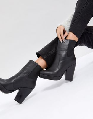 EARTHLING High Ankle Boots