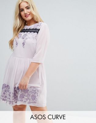 CURVE PREMIUM Eyelash Lace Mini Dress with Embroidery