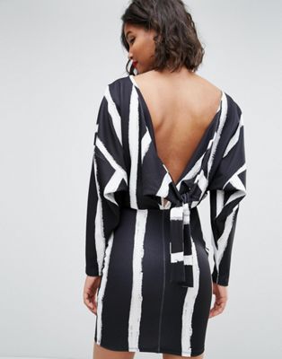Knot Back Batwing Dress In Blurred Stripe Print