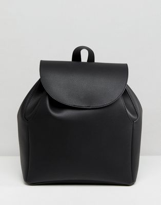 DESIGN soft minimal backpack