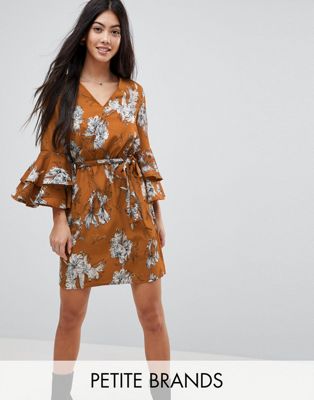 Parisian Petite Floral Print Dress With Tie Waist Belt And Ruffle Sleeves