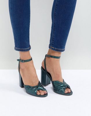 New Look Shimmer Knot Block Heel Sandal