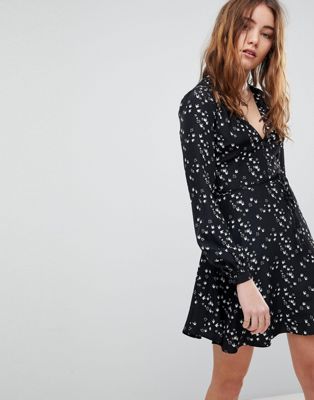 Glamorous Long Sleeve Wrap Dress In Swallow Print