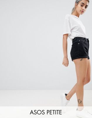 DESIGN Petite Ritson mom short in washed black