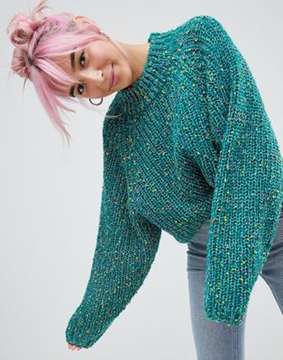 DESIGN Sweater In Crop With Wide Sleeve Pom Pom Yarn