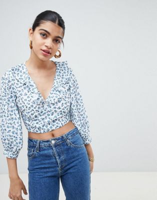 Fashion Union Cropped Blouse In Ditsy Floral