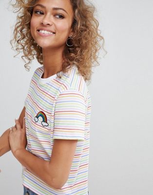 DESIGN crop t-shirt in rainbow stripe with badge